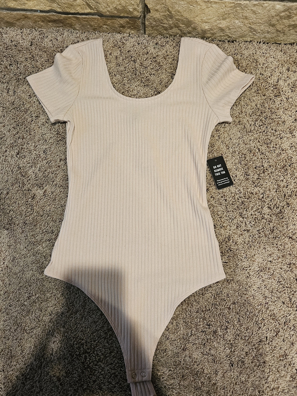 Express Ribbed Scoop Neck Bodysuit - Light Pink